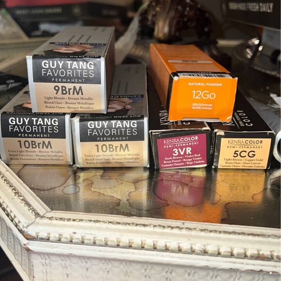 Hair dye bundle - Picture 2 of 3